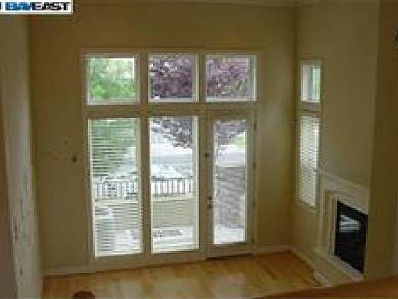 2nd image of 1180 McKay Dr