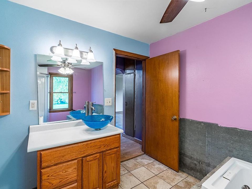 28th image of 5161 REDDIN ROAD