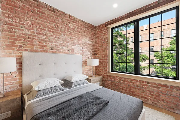 Rented by Fountain Realty Group | media 4