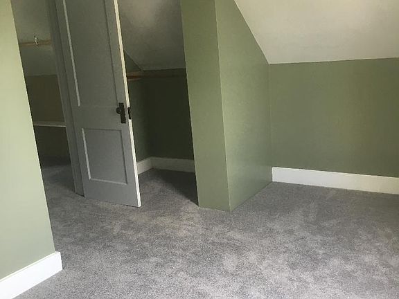 5th image of 423 E Yates St