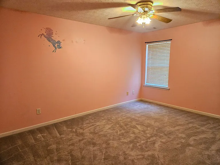 176 Oak Grove Pl — Photo 10