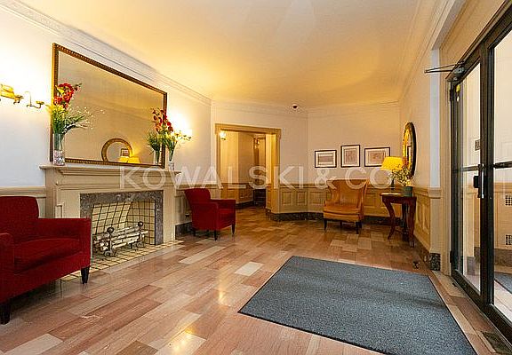 3rd image of 290 6th Ave #A2h