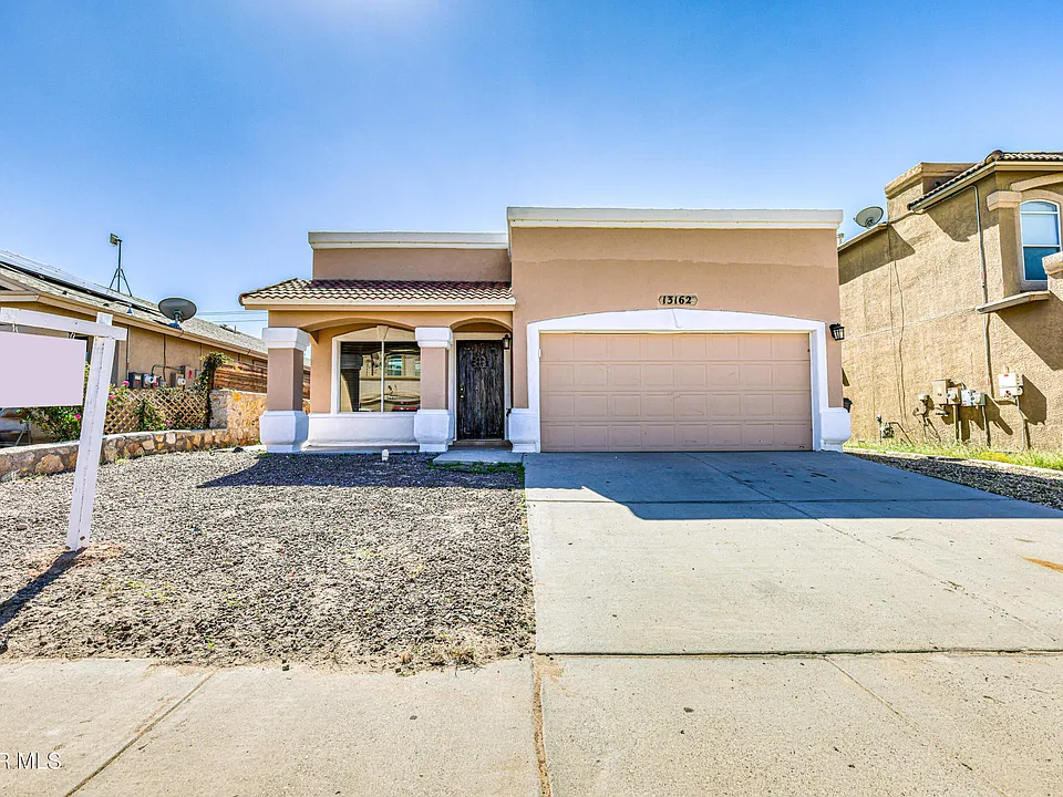13162 Saker Dr