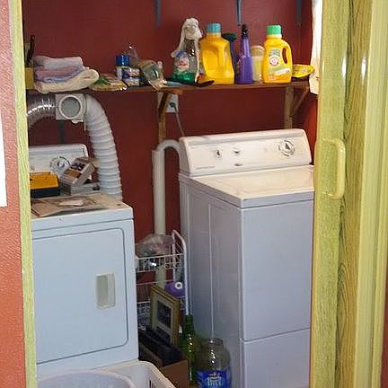 laundry room off kitchen