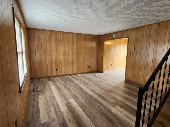 Hickory Hills Townhomes