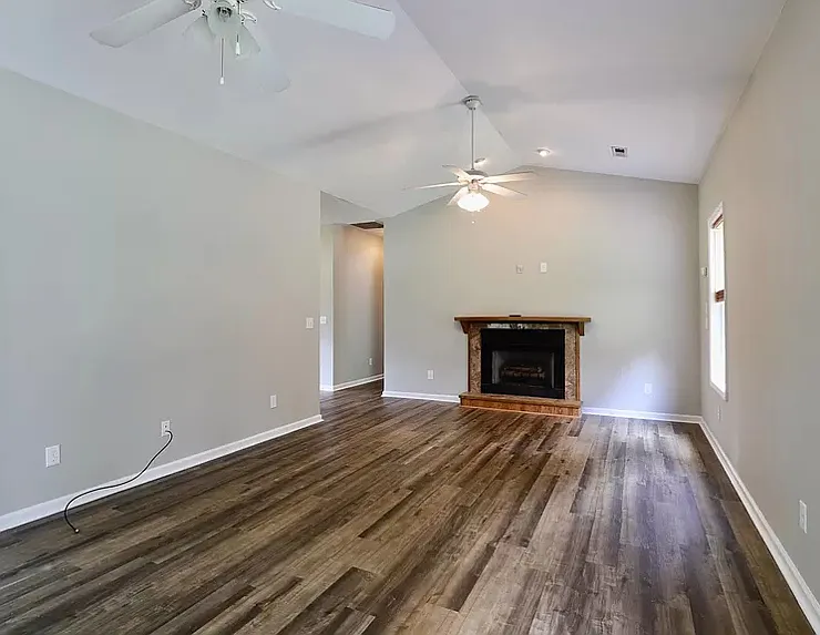 180 Trails End Rd — Photo 3