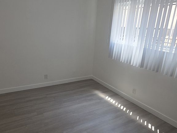 3rd image of 3829 Inglewood Blvd APT 10