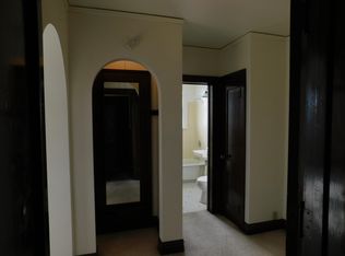 820 Columbus St APT 11, Ottawa, IL 61350