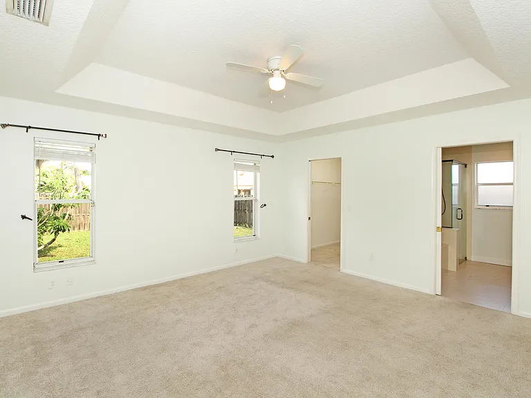 896 Rose Ct — Photo 28