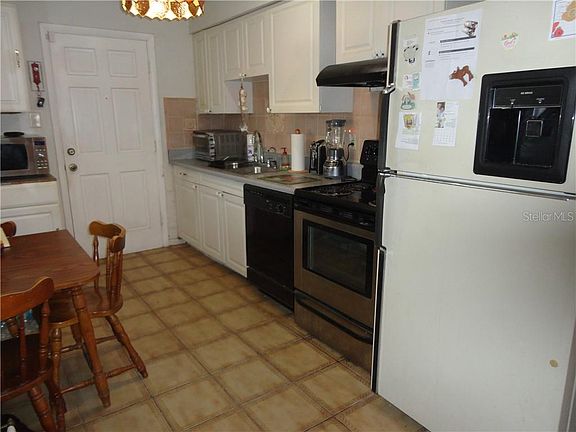 5th image of 6416 N Coolidge Ave