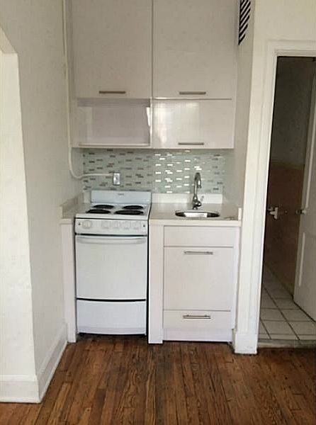 1st image of 1623 Lenox Ave APT 21