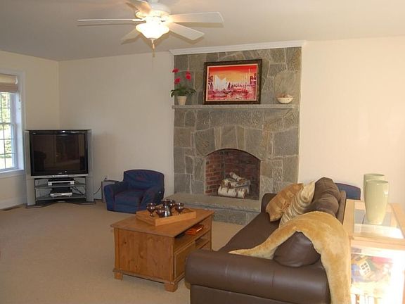 Great Room w/Masonry Fireplace
