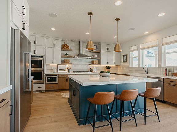 6th image of this home