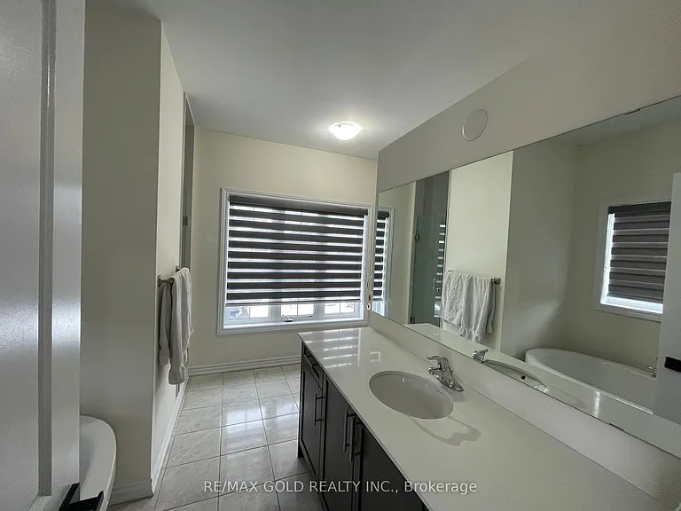 537 Veterans Dr — Photo 18