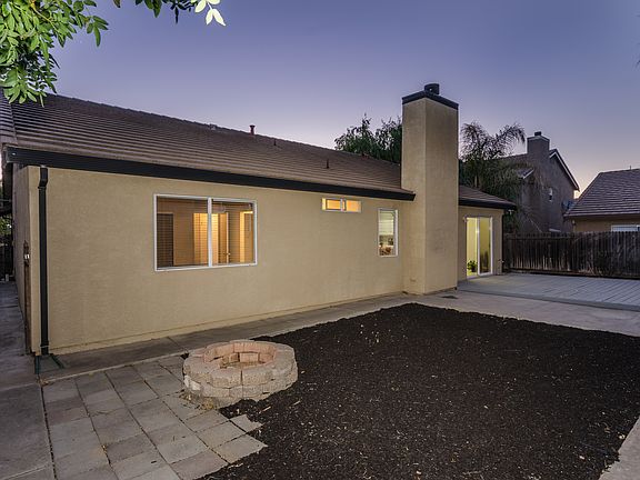 2nd image of 3986 S Coral Ct