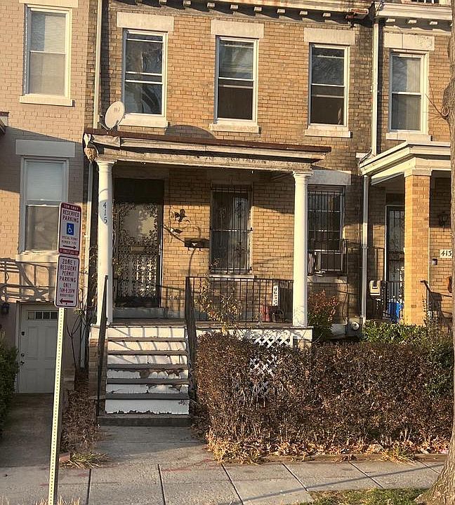 2nd image of 415 Columbia Rd NW