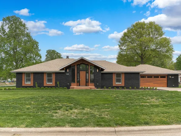 1420 S Kings Avenue, Springfield, MO 65807