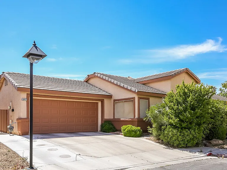 5317 Creeping Ivy Ct — Photo 1