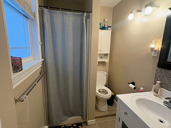 5th image of 7071 Mumford Rd