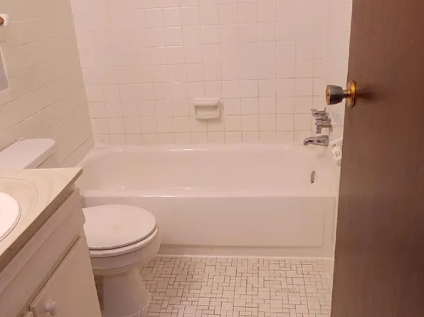 2616 Garfield Ave APT 102, Minneapolis, MN 55408