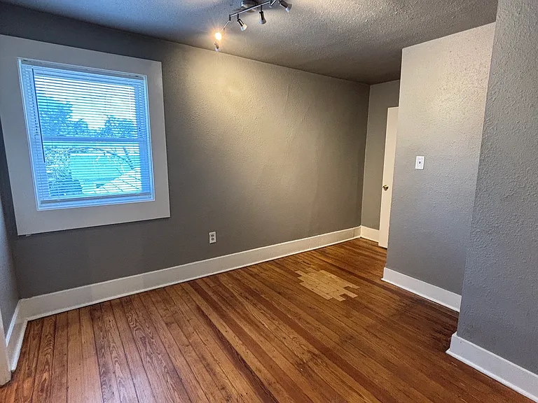 703 N Atlanta Ave — Photo 29