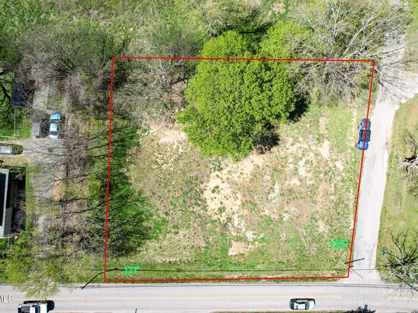 560 Main St, Mosheim, TN 37818