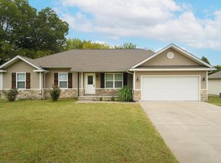 597 W Fountain Rd, Webb City, MO 64870
