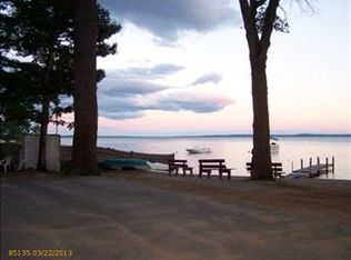 54 Quinby Dr, Naples, ME 04055