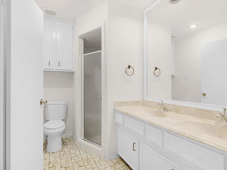 11426 Sageperry Dr — Photo 17