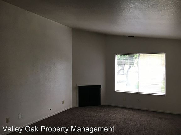 3rd image of 1205 W Roseburg Ave APT 4