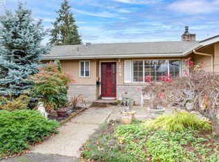 204 Carthage Ave, Eugene, OR 97404