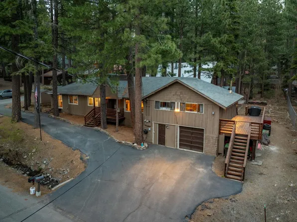 10255 Prosser Dr, Truckee, CA 96161