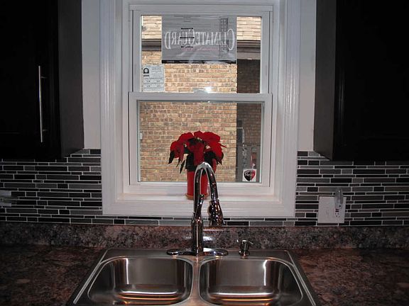 5th image of 5070 W Gladys Ave