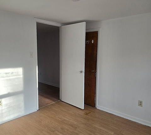 5th image of 52 Robbinsville Allentown Rd