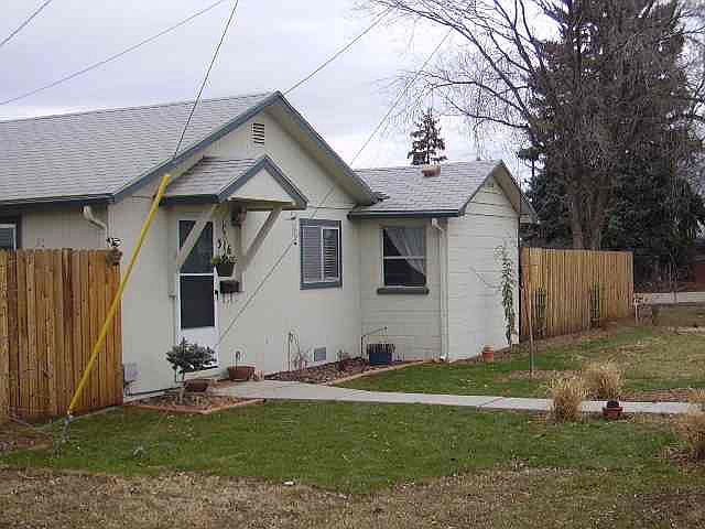 2nd image of 516 E Roosevelt Ave