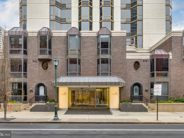 2020 Walnut St APT 29J, Philadelphia, PA 19103