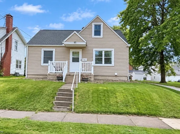 681 McGrath St, Alliance, OH 44601