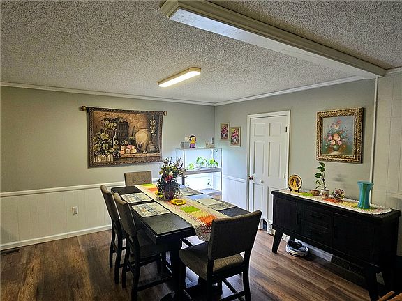 5th image of 103 Princess Ave