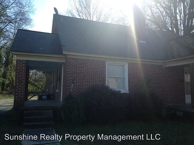 1st image of 112 S Ireland St