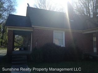 112 S Ireland St, Burlington, NC 27217