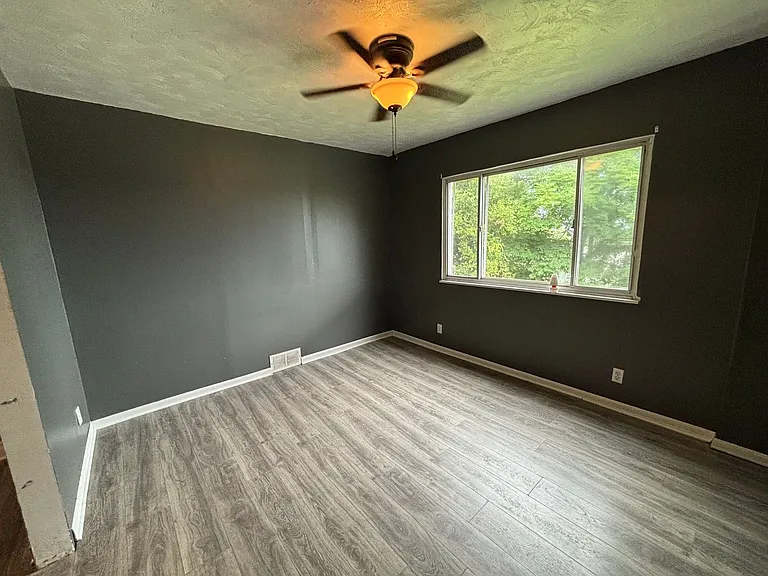 3333 Lincoln Ave — Photo 10