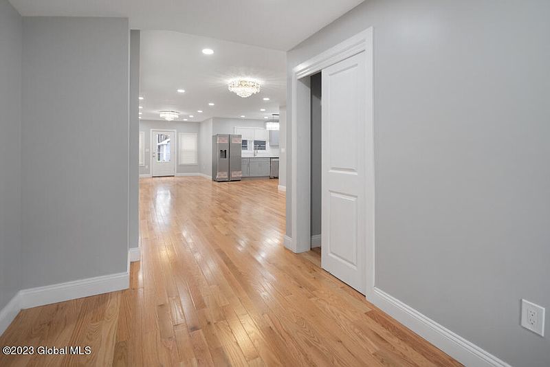 2nd image of 1221 Third Avenue