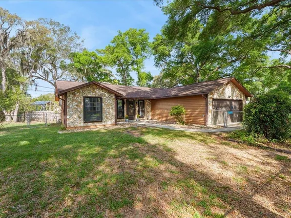 204 Queen Rd, Saint Augustine, FL 32086