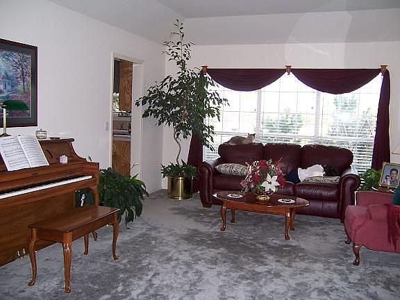 Room for the piano