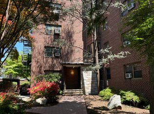 411 Park Pl APT 2J, Fort Lee, NJ 07024