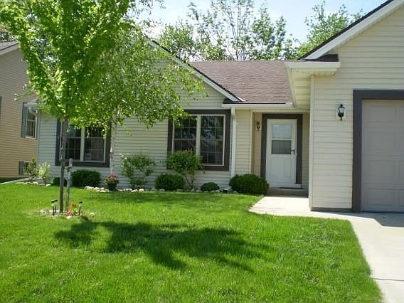 1st image of 403 Saint Kilian Pkwy