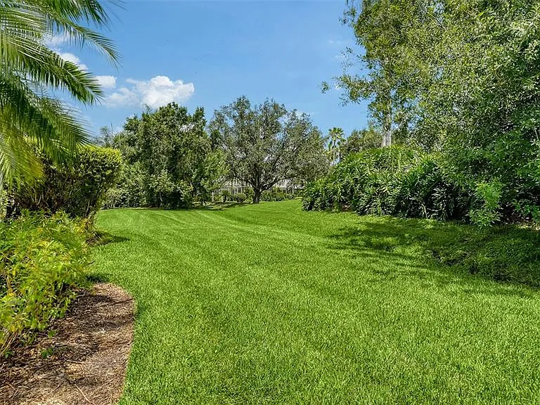 6909 Lennox Pl — Photo 35