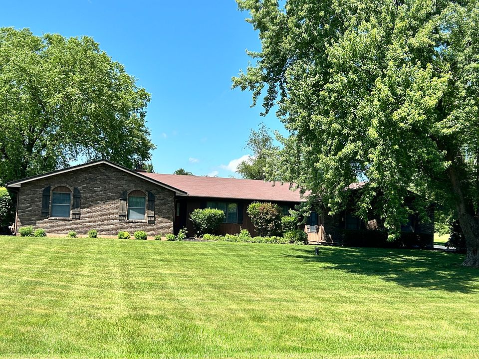 2nd image of 2507 N Patricia Ln