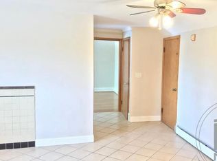 1540 Mineral Spring Ave UNIT 2, North Providence, RI 02904