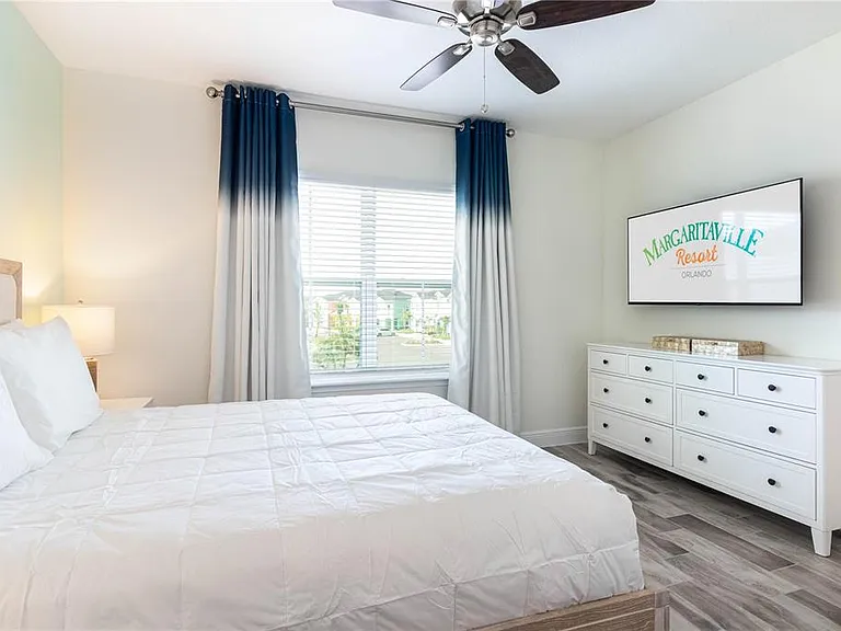 3025 Caribbean Soul Dr — Photo 16